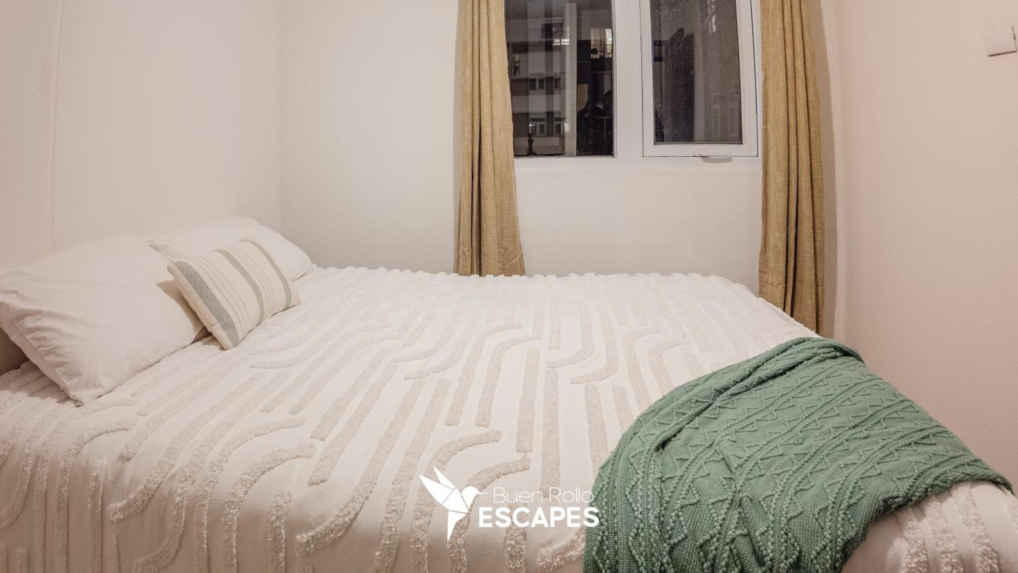 Appartamento Luxury King - Free Pool, Gym & Parking - Buen Rollo Escapes *